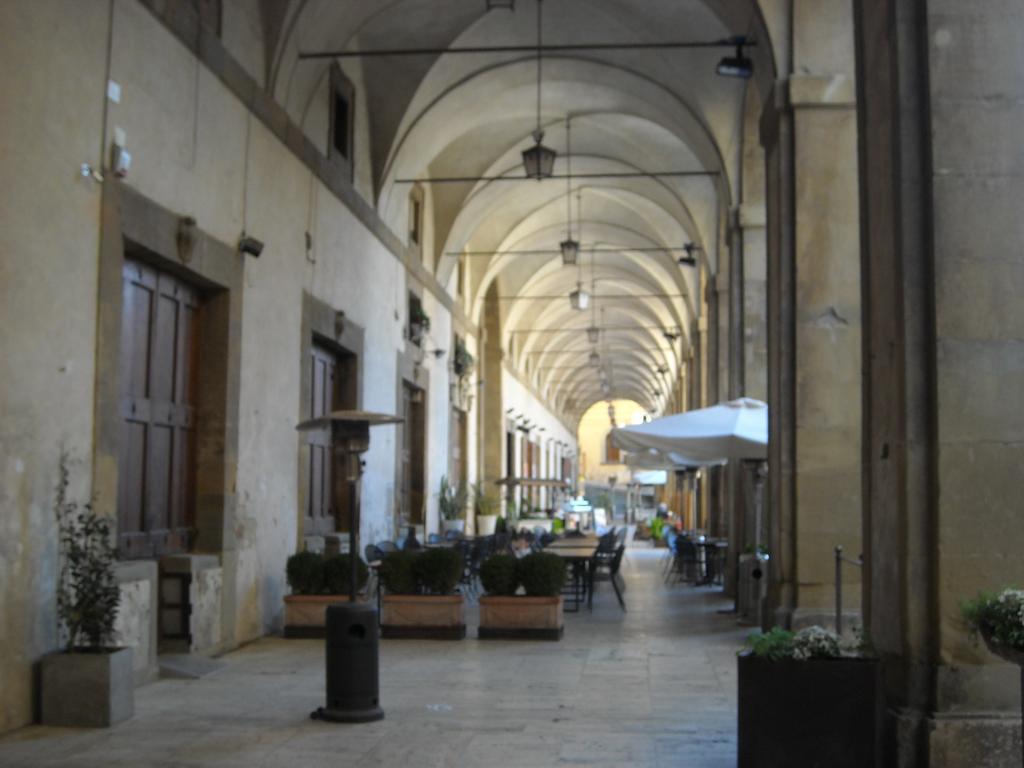 Residence Le Corniole Arezzo Bagian luar foto