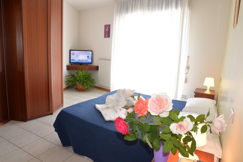 Residence Le Corniole Arezzo Ruang foto