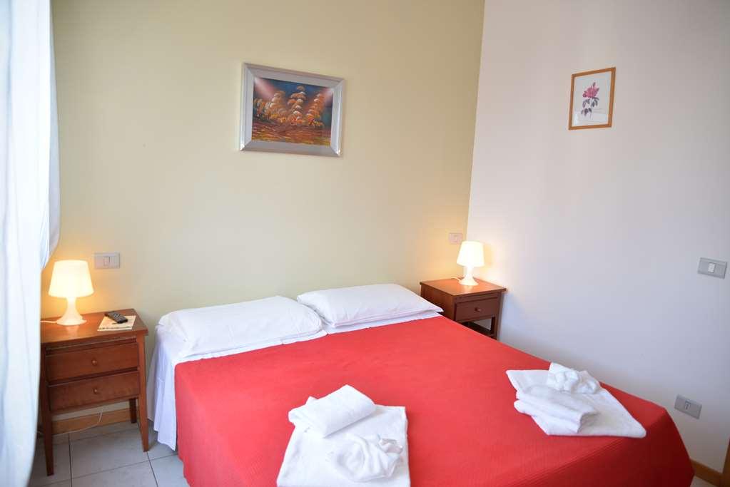 Residence Le Corniole Arezzo Ruang foto